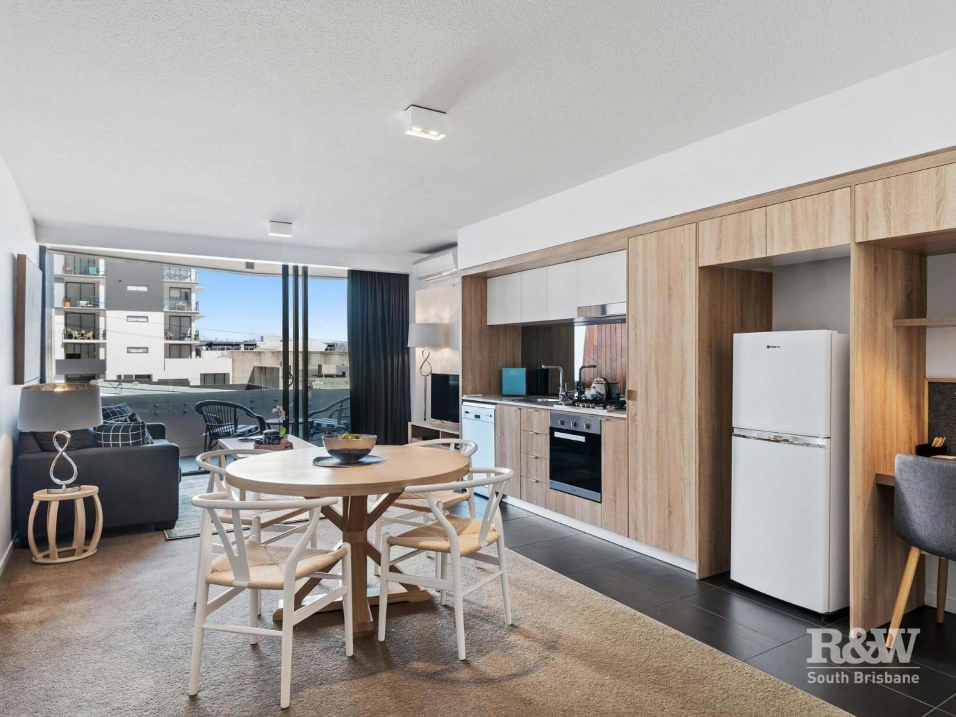 One Oak Apartment Brisbane Exterior photo